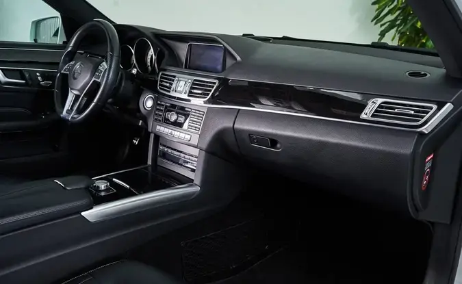 Mercedes benz E-Класс