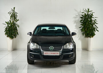 Volkswagen Jetta Вид 2