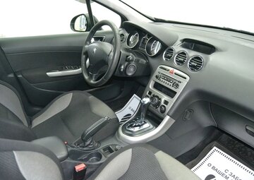 Peugeot 308 Вид 5